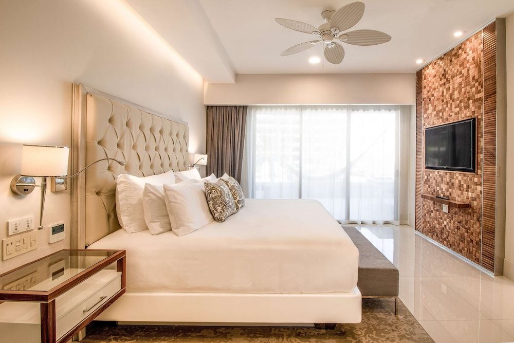 Garza Blanca Resort & Spa Los Cabos 2 Bedroom Suite 1 King Bed + 2 Queen Beds 3