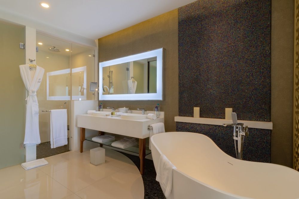 Garza Blanca Resort & Spa Los Cabos Junior Suite 1 King Bed 10