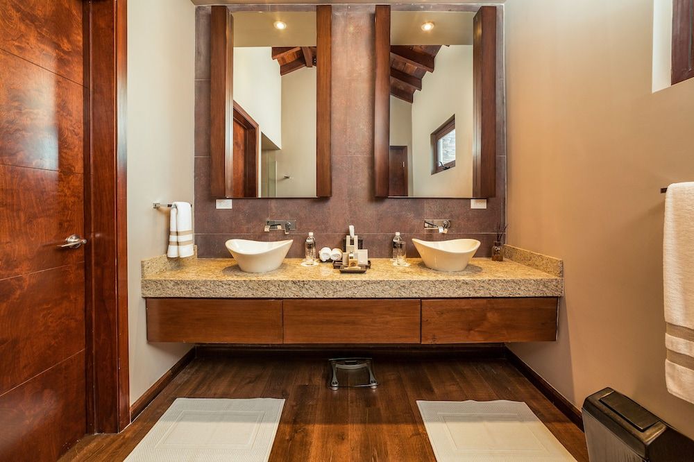 El Cielo Resort Master Suite 3