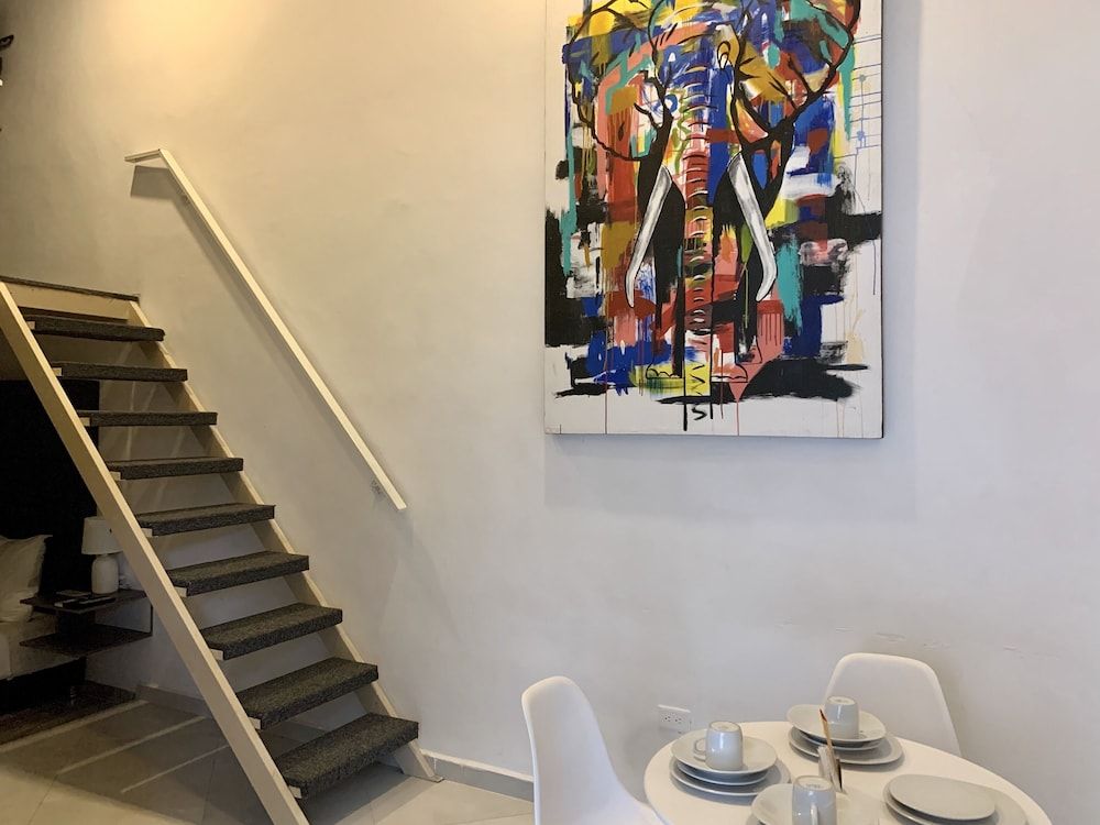 SILVERSANDS Hotel Boutique - 5Th Ave LOFT KING SUITE 5