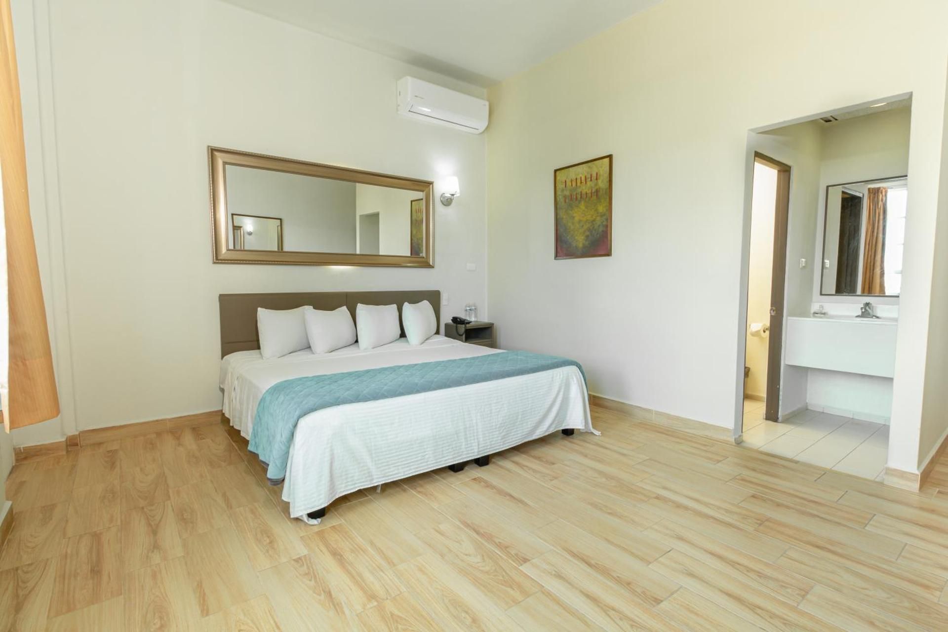 Junior Suite with Balcony
