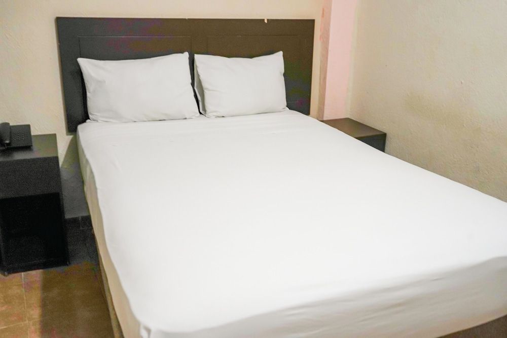 OYO Hotel Plaza Veracruz Centro Historico Standard Double Room, 1 Double Bed 6