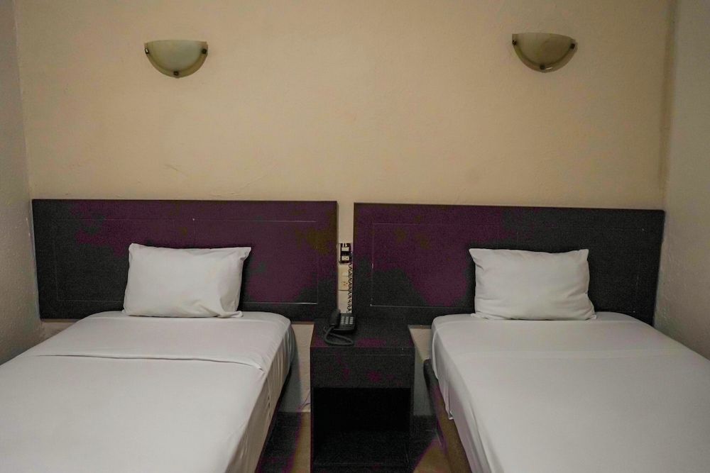 OYO Hotel Plaza Veracruz Centro Historico Standard Twin Room, 2 Twin Beds 3