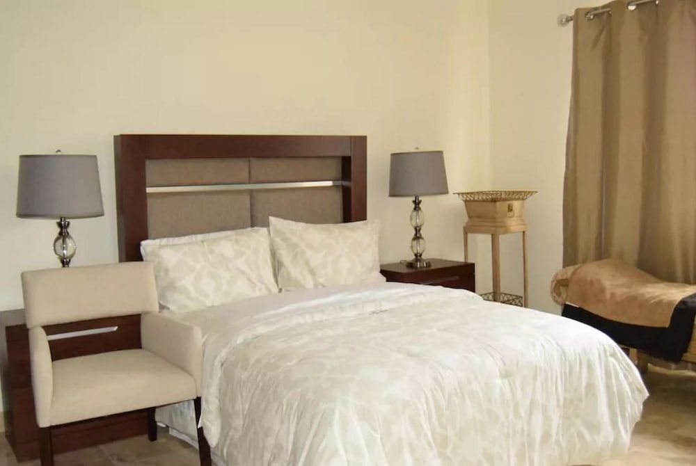 Family Townhome, 3 Bedrooms