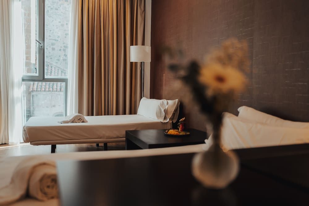 Gran Hotel Don Manuel Triple Room 13