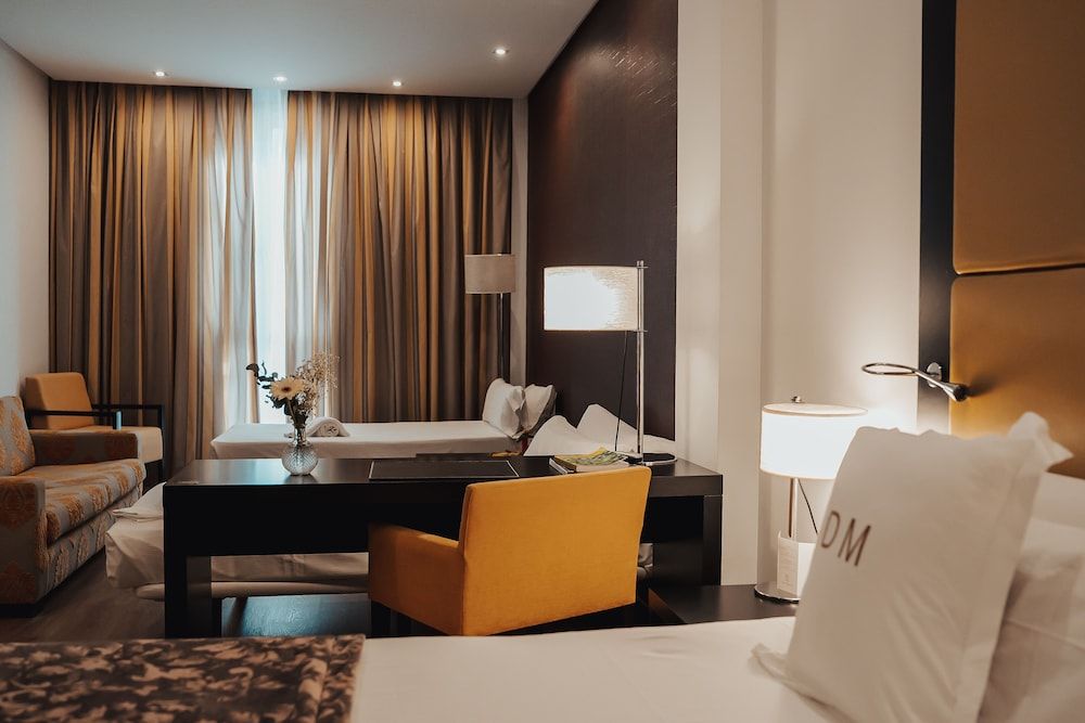 Gran Hotel Don Manuel Family Room 11