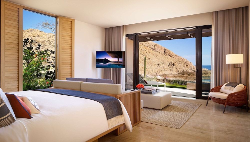 Suite, 1 Bedroom (Baja Beach with Pool)