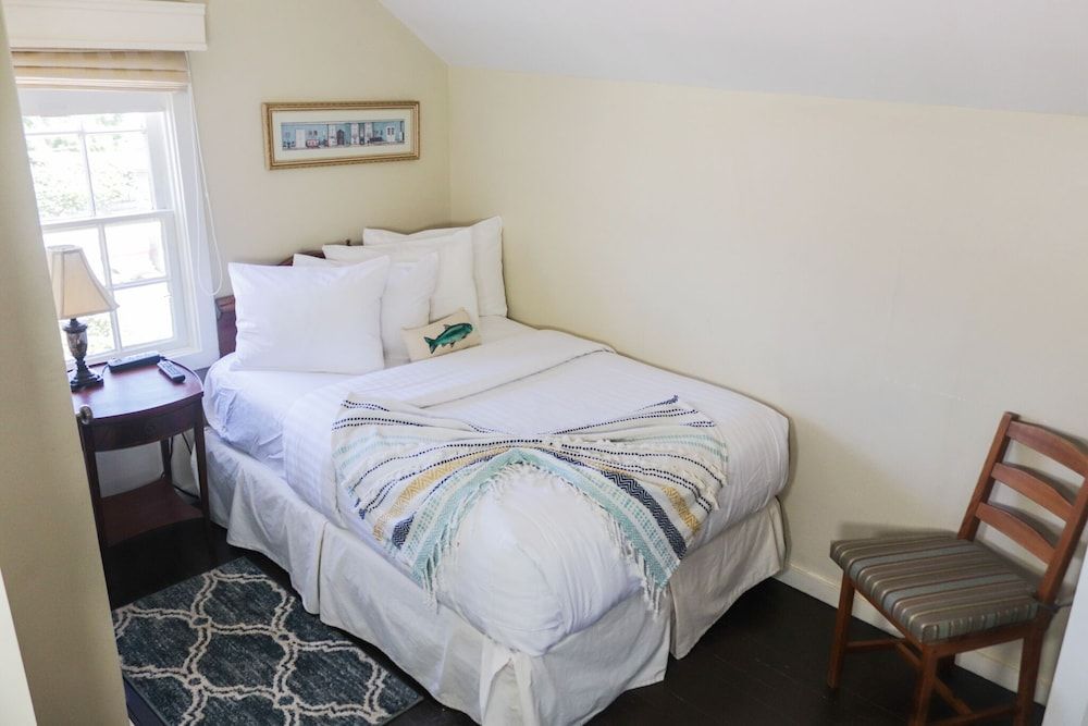 La Villa de Adelina The Lily Room & Loft (2 Bedrooms)