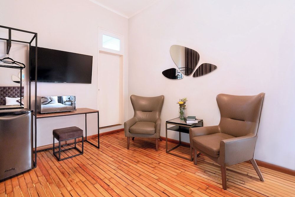 Suites Alcazar Standard Suite 22