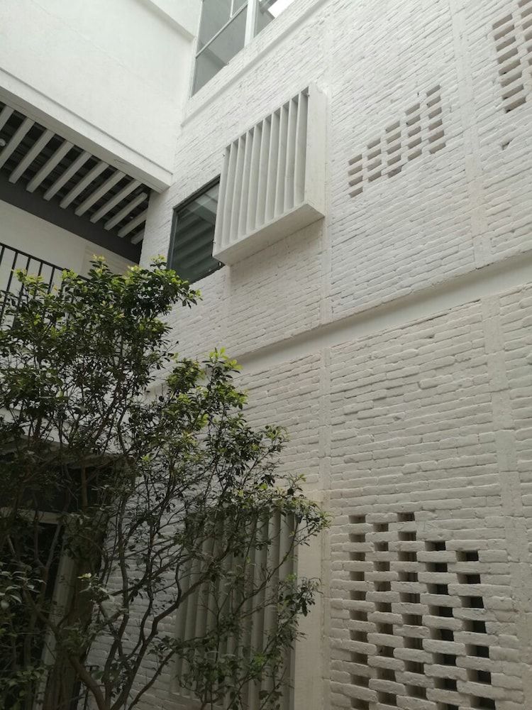 undefined MyPlace Donceles 2