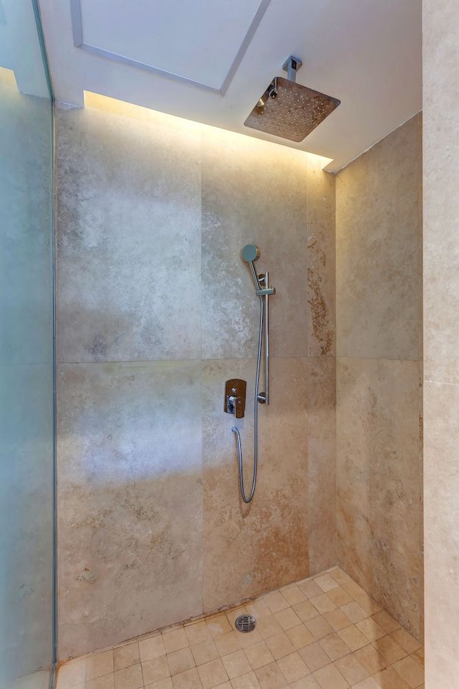 Mystique Holbox by Royalton, A Tribute Portfolio Resort Deluxe Junior Suite Swim Out 2