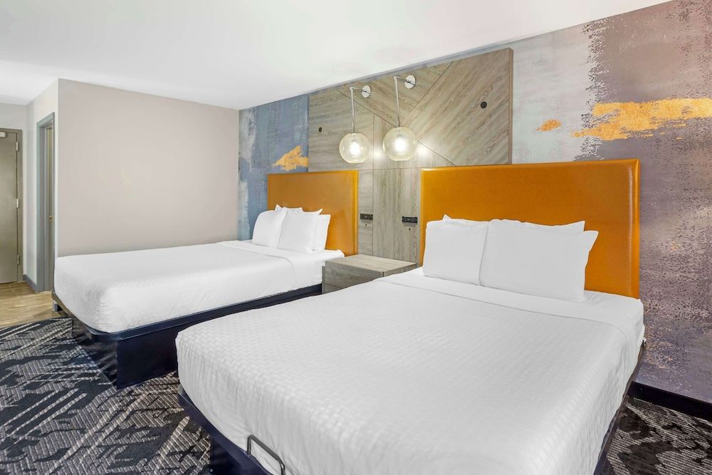 Standard Room, 2 Queen Beds, Non Smoking, Refrigerator