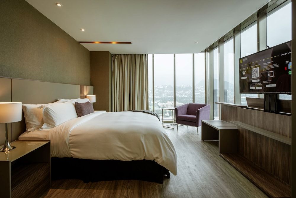 Junior Suite, 1 King Bed