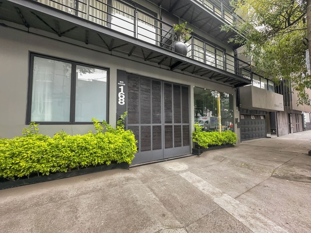 undefined Armonik Suites 5