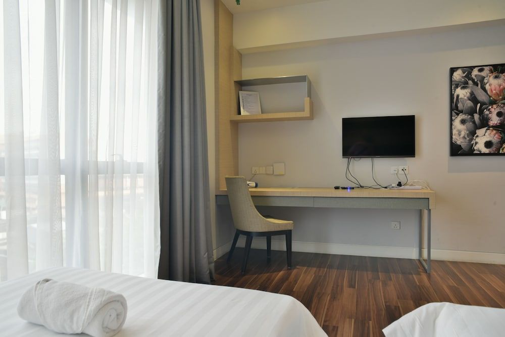 D'Majestic Place by Widebed Basic Twin Room, 2 Twin Beds 3