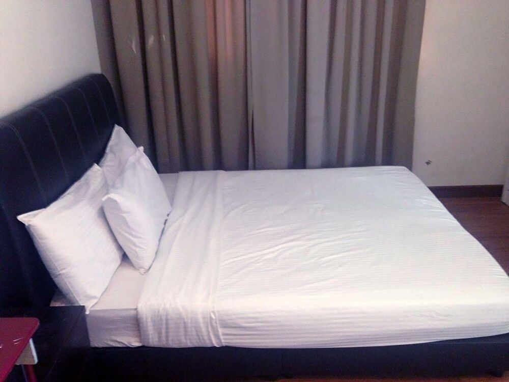 undefined Taragon Time Service Suite 7