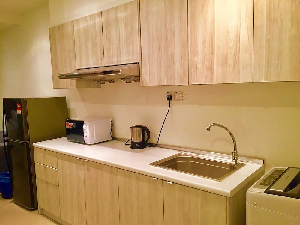 undefined Taragon Time Service Suite 8