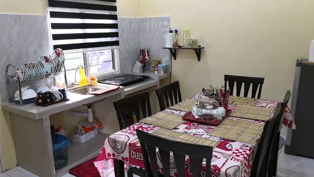 Kitchenette