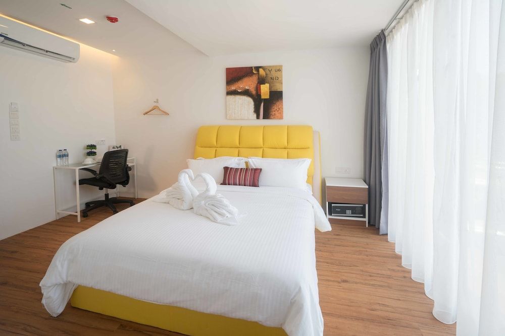 My Sj Hotel Family Suite, 2 Queen Beds, City View 6