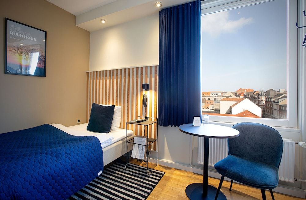 Hotel Britannia Standard Single Room 2