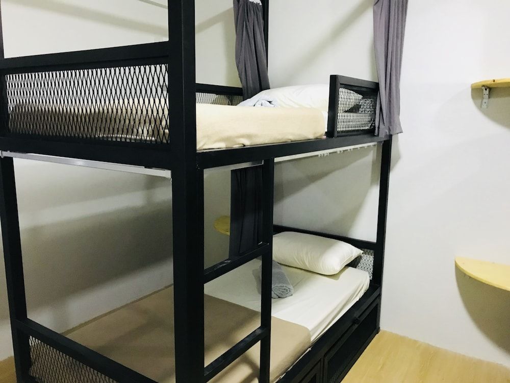 The Good Travelers Hostel - KL Airport Economy Shared Dormitory, Women only (1 Bed in a 6-bed)