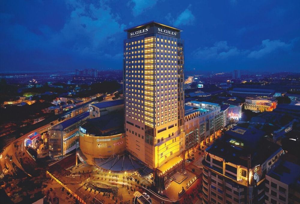 undefined St. Giles Boulevard Hotel 4