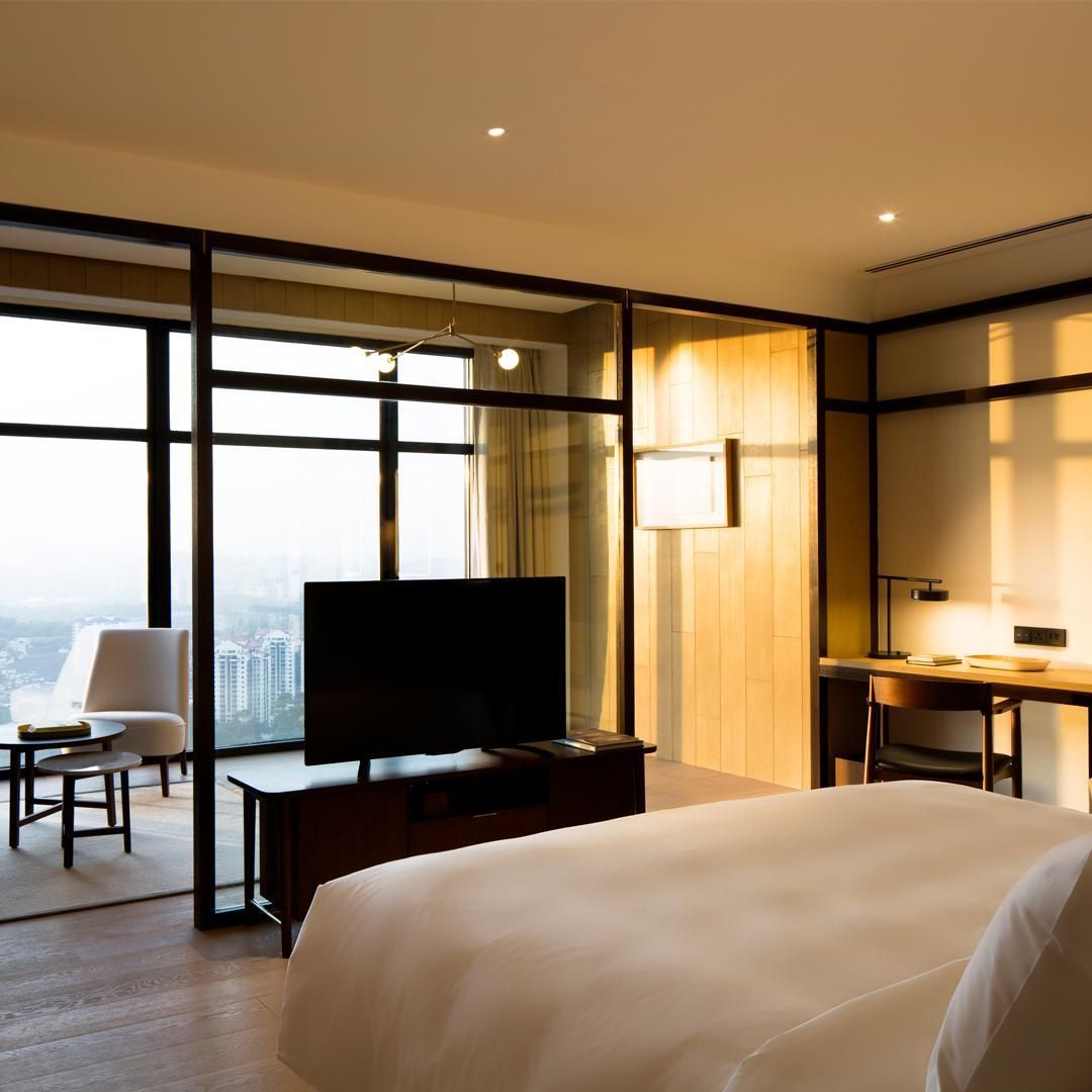 Premier Room
