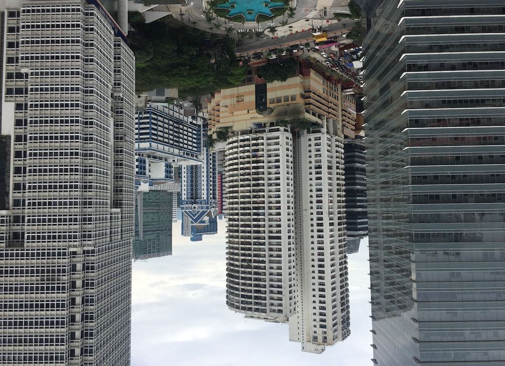 undefined 6 Cap Square 4