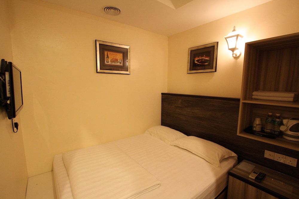 Shamrock Guest House Economy Double Room, 1 Queen Bed 2