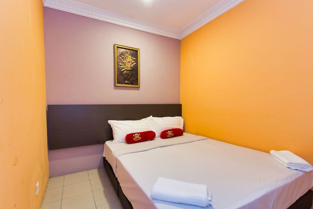 Simms Garden Hotel Single 3