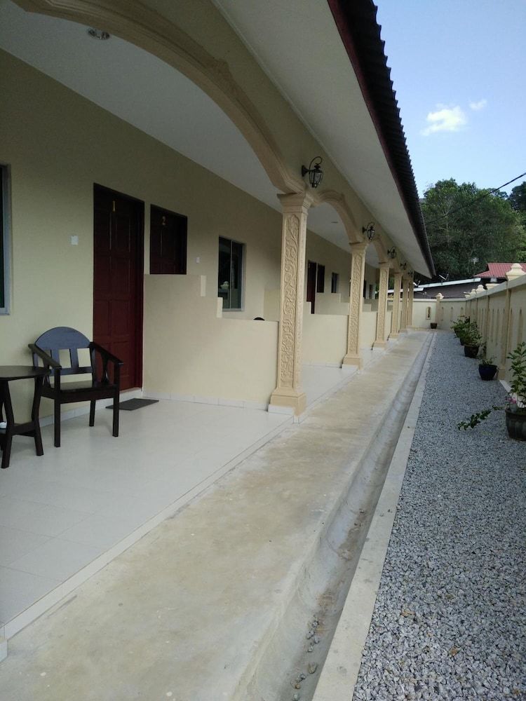 undefined Sri Melor Inn 6