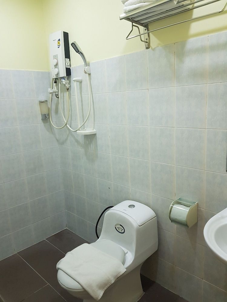 New City Hotel Superior Twin Room 4