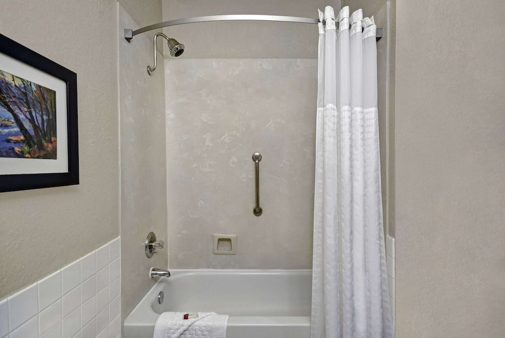 undefined Baymont by Wyndham Houston/Westchase 10