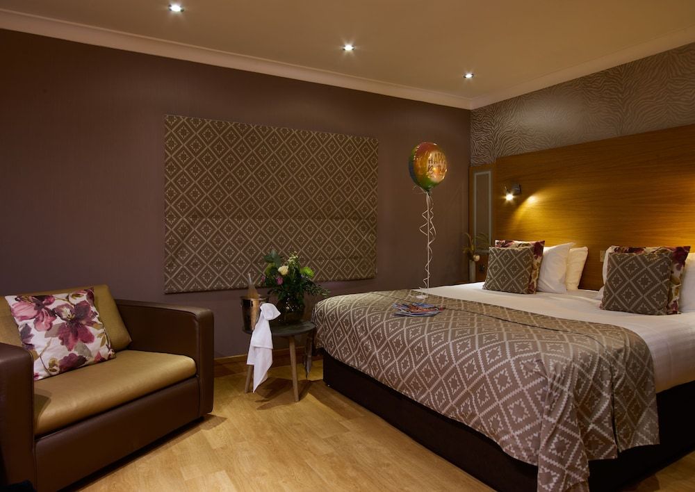 Fairlawns Hotel and Spa Classic Double Room, 1 Double Bed 3