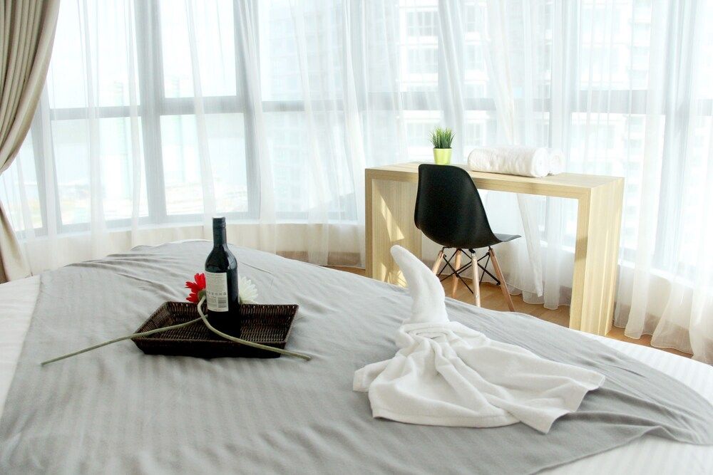 Premium Suite