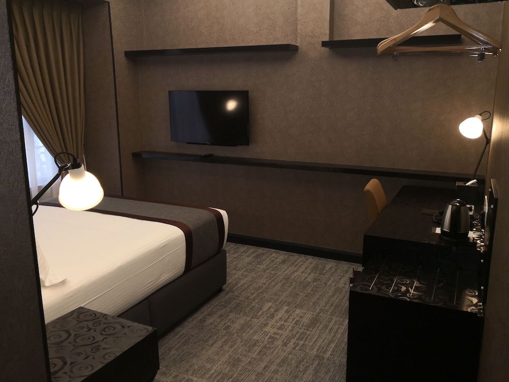 Business Premier Room (Queen)
