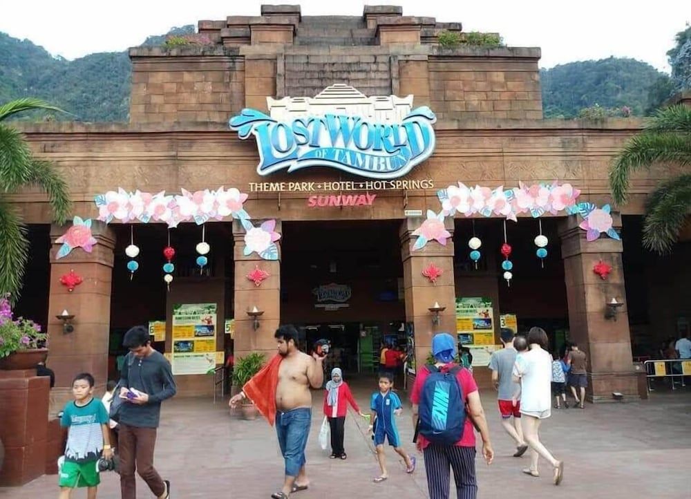 undefined Jeffrey Homestay Ipoh J at Lost World Of Tambun 3