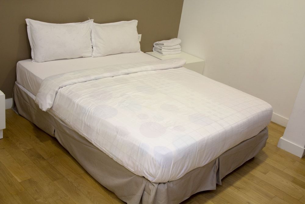 undefined Boody Suites at Platinum suites 8