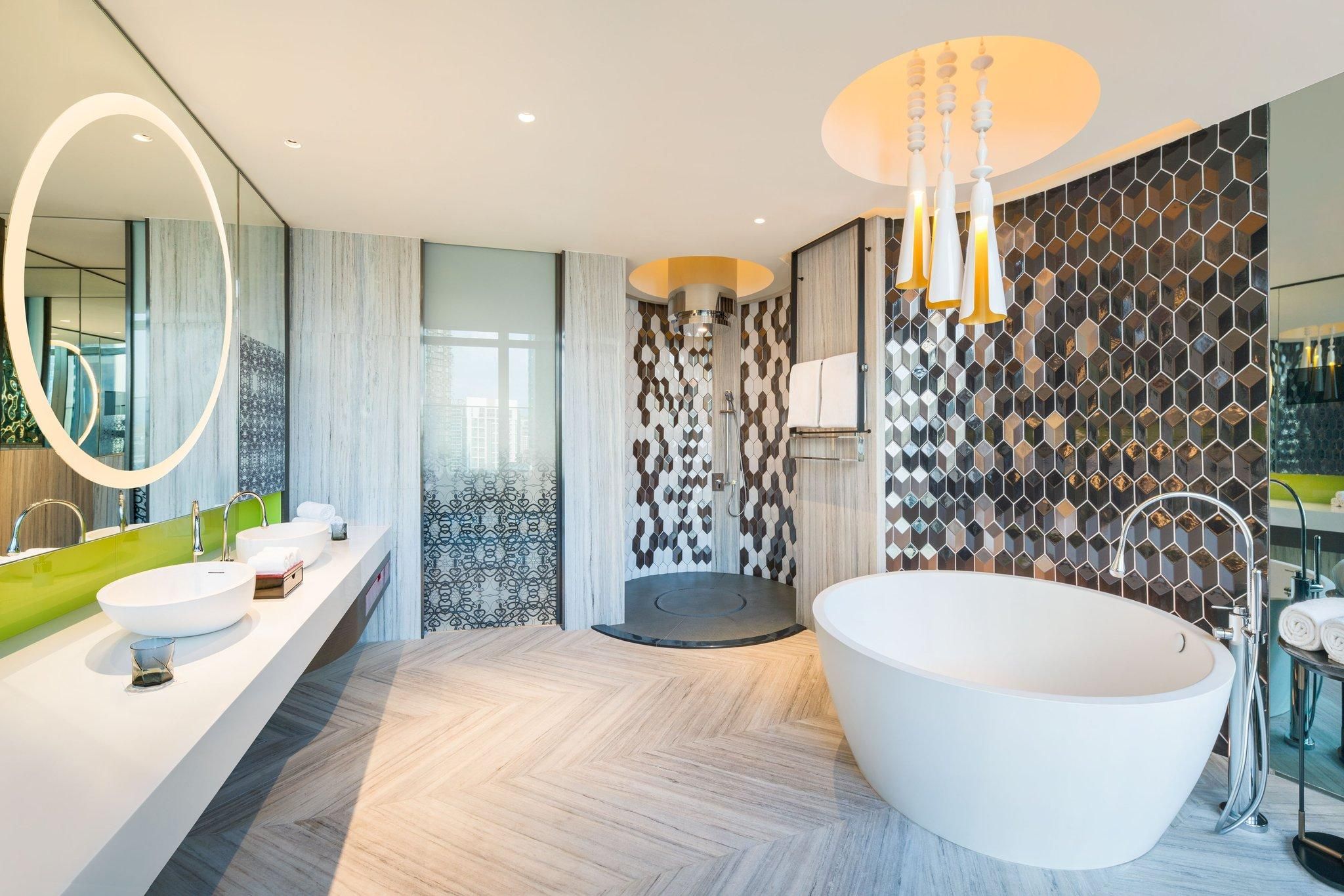 Penthouse I, Suite, Bedroom 1: 1 King, Bedroom 2: 1 Queen, Twin Towers view, Private pool