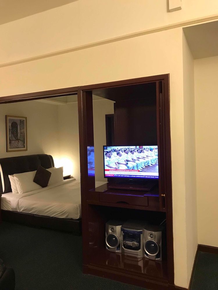 Times Square Service Suites Premier Studio Suite 9