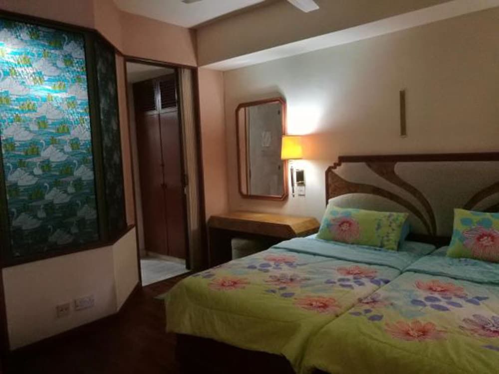1-Bedroom Apartment
