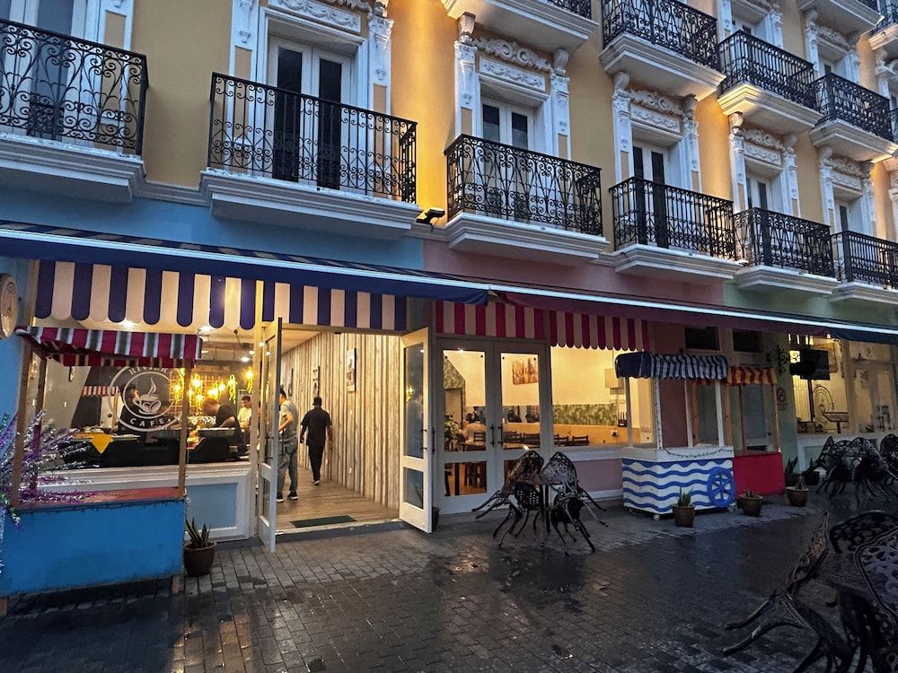 undefined Riviera Suites Melaka 7