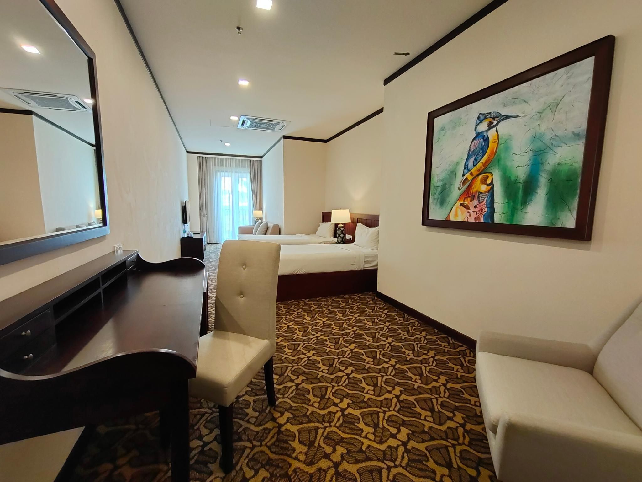 Riviera Suites Melaka Deluxe Twin Suite 3