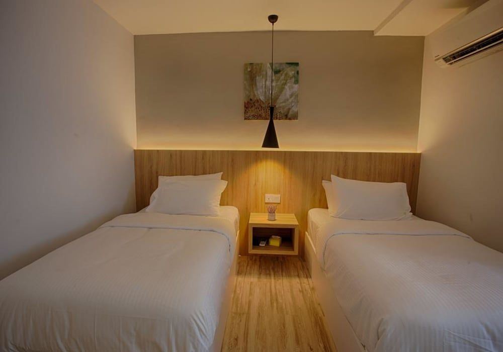 undefined The Marion Hotel 2