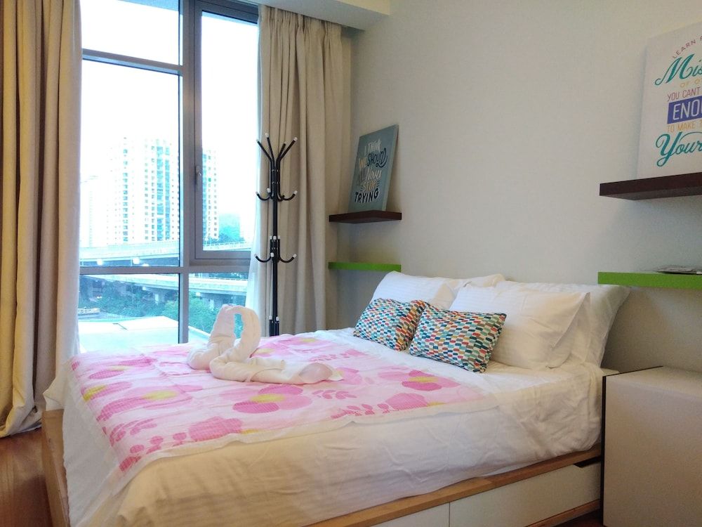 The Signature Service suite Mont Kiara by KLHomeSweet Comfort Apartment, 1 Bedroom