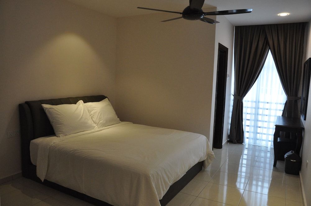 Imperial Cottage Westin 7-Bedroom 12