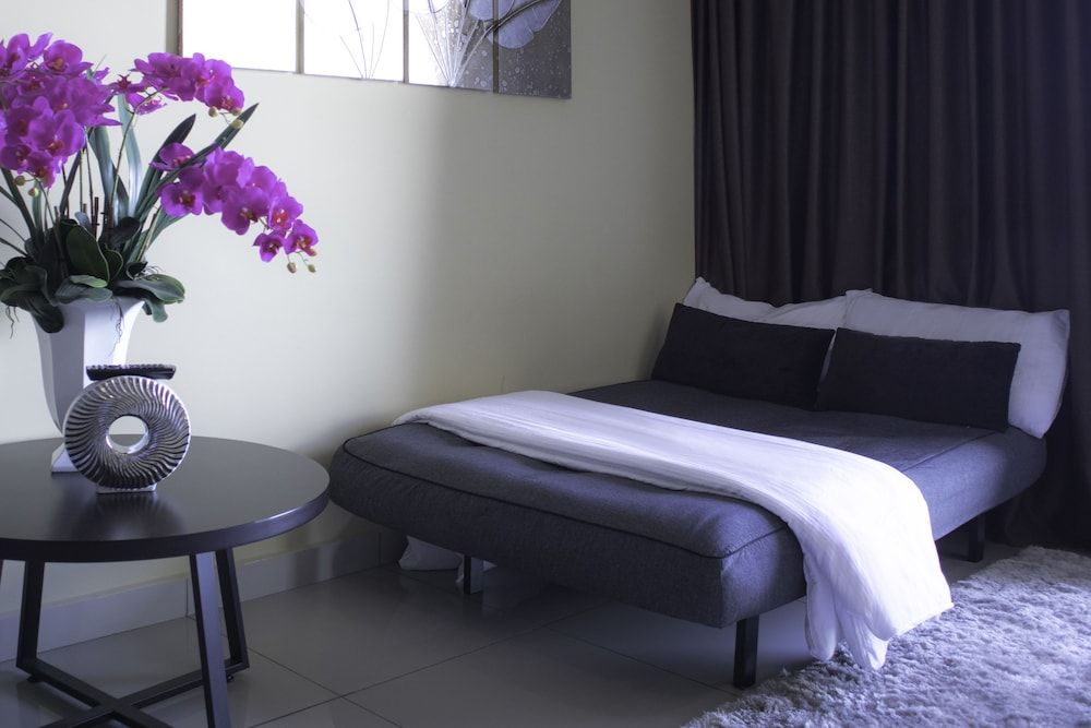 Sky D'Mont Suites Luxury Apartment, 1 Bedroom, Non Smoking 4