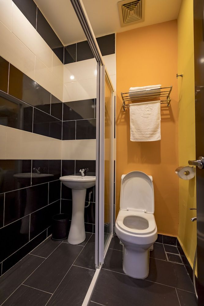 Hamilton Hotel Kajang Grand Double or Twin Room, 2 Queen Beds 3