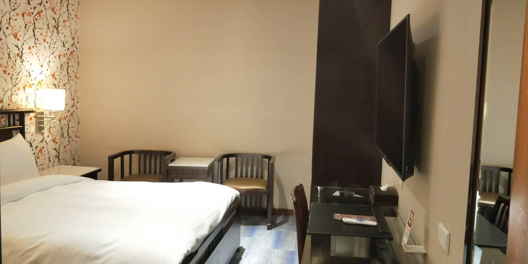 Basement Double Room