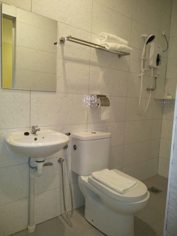 Hotel Pangkor Mutiara Deluxe Double Room, 1 King Bed, without windows